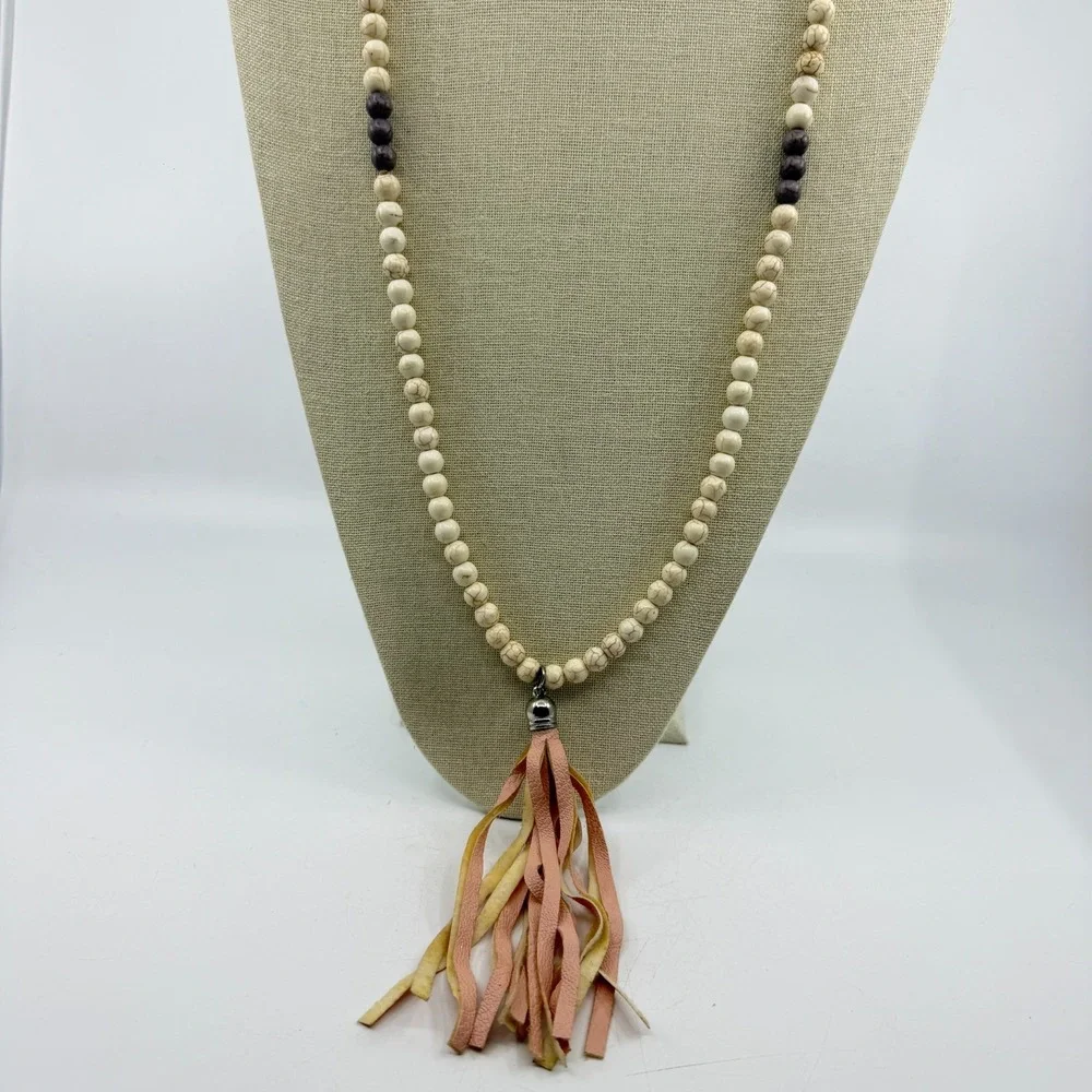 Boho White Howlite Bead Long Necklace Pink Faux Leather Tassel Statement